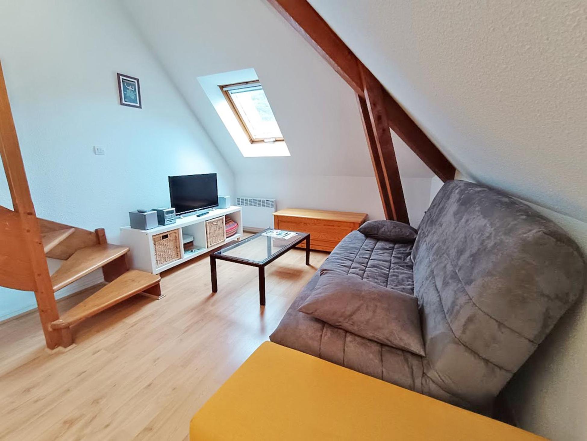 Chez Charlotte, T3 Duplex, Vue Montagne, Parking Gratuit, Ascenseur, 4 Personnes Διαμέρισμα Bagnères-de-Luchon Εξωτερικό φωτογραφία