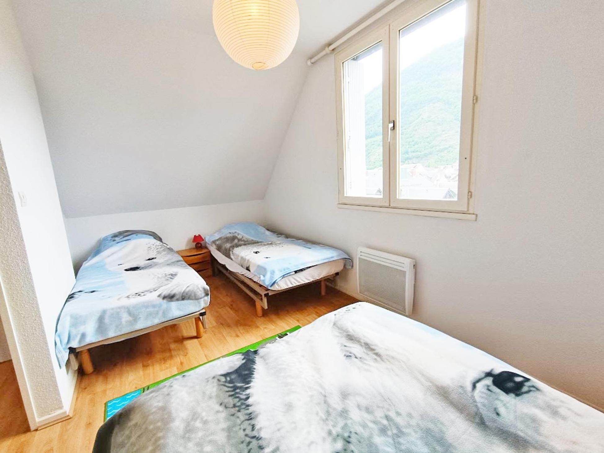 Chez Charlotte, T3 Duplex, Vue Montagne, Parking Gratuit, Ascenseur, 4 Personnes Διαμέρισμα Bagnères-de-Luchon Εξωτερικό φωτογραφία